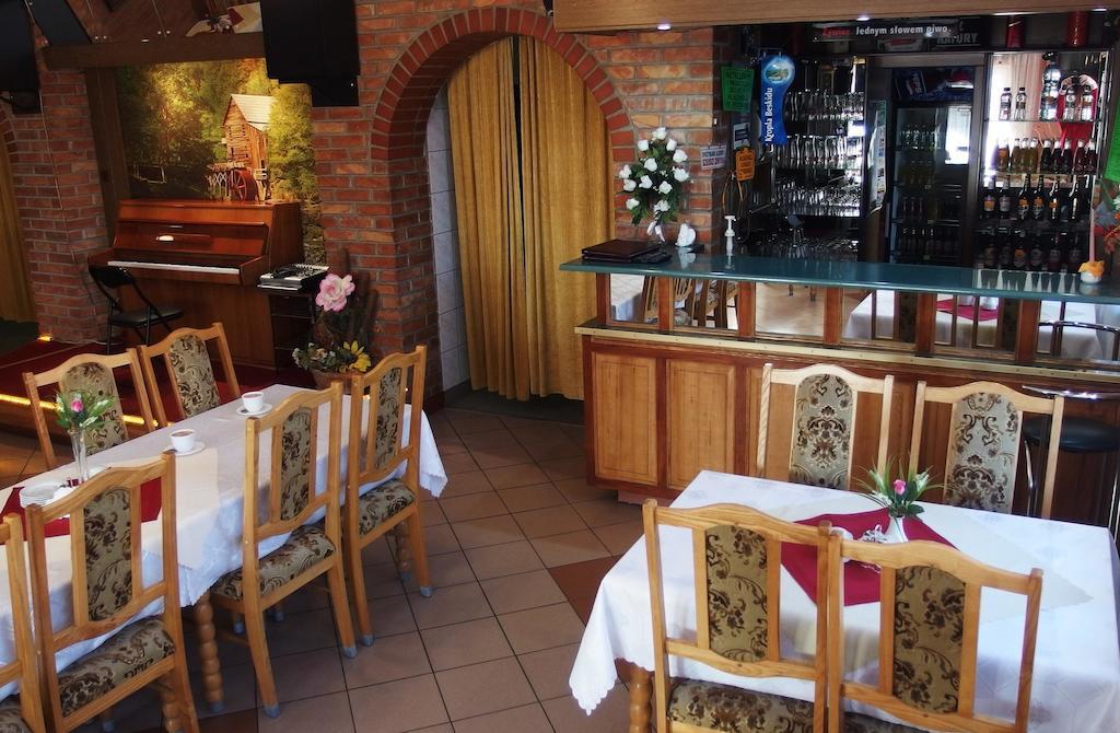Hotelik Mazury Olecko Exteriör bild