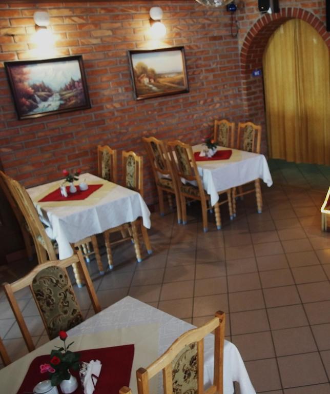 Hotelik Mazury Olecko Exteriör bild