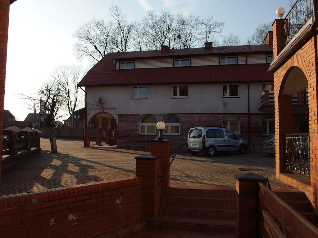 Hotelik Mazury Olecko Exteriör bild